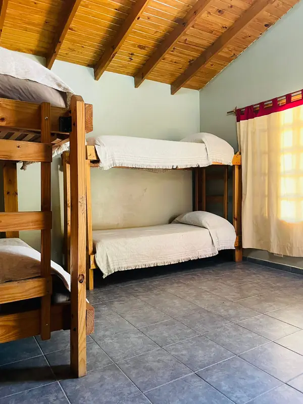 Dormitorio con cuchetas de la Cabaña Especial